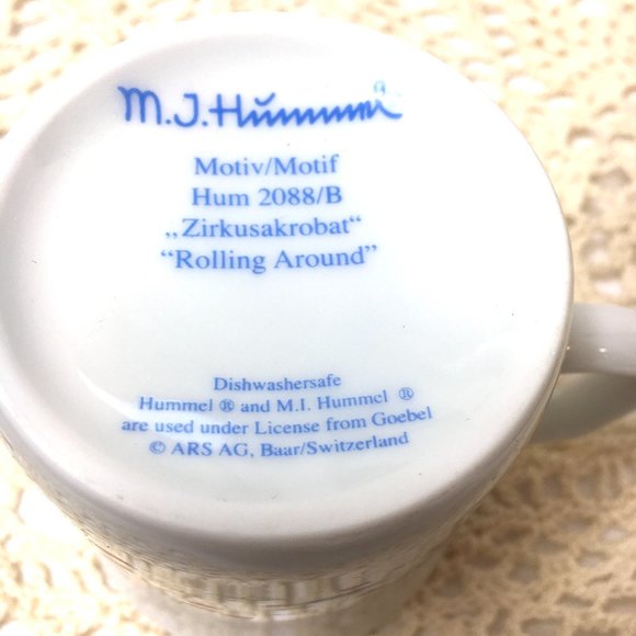 Dishes 3 Piece Set M. J. Hummel “Looking Around” - Picture 13 of 16